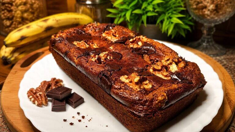 Miękkie i wilgotne zdrowe ciasto bananowe 🍌 | Mąka pszenna i jaggery | Bez rafinowanego cukru
